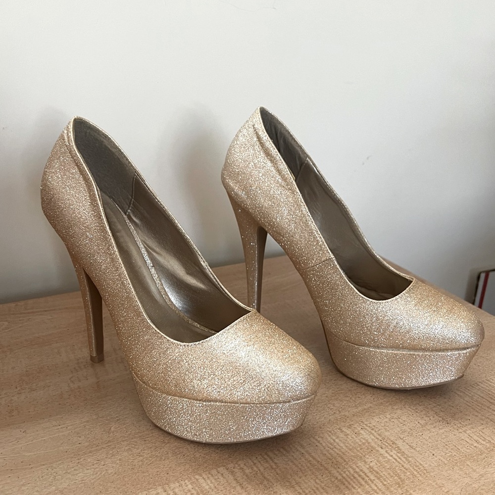 Charlotte Russe platform heels, size 10